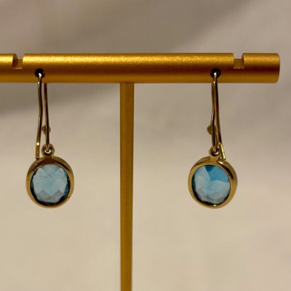 Elegant Blue Crystal Drop Earrings – Gold-Tone Bezel Setting – Dangle Hook Style - Picture 5 of 5